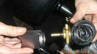 Carburettor spring needle tool for Rotax VHSB34